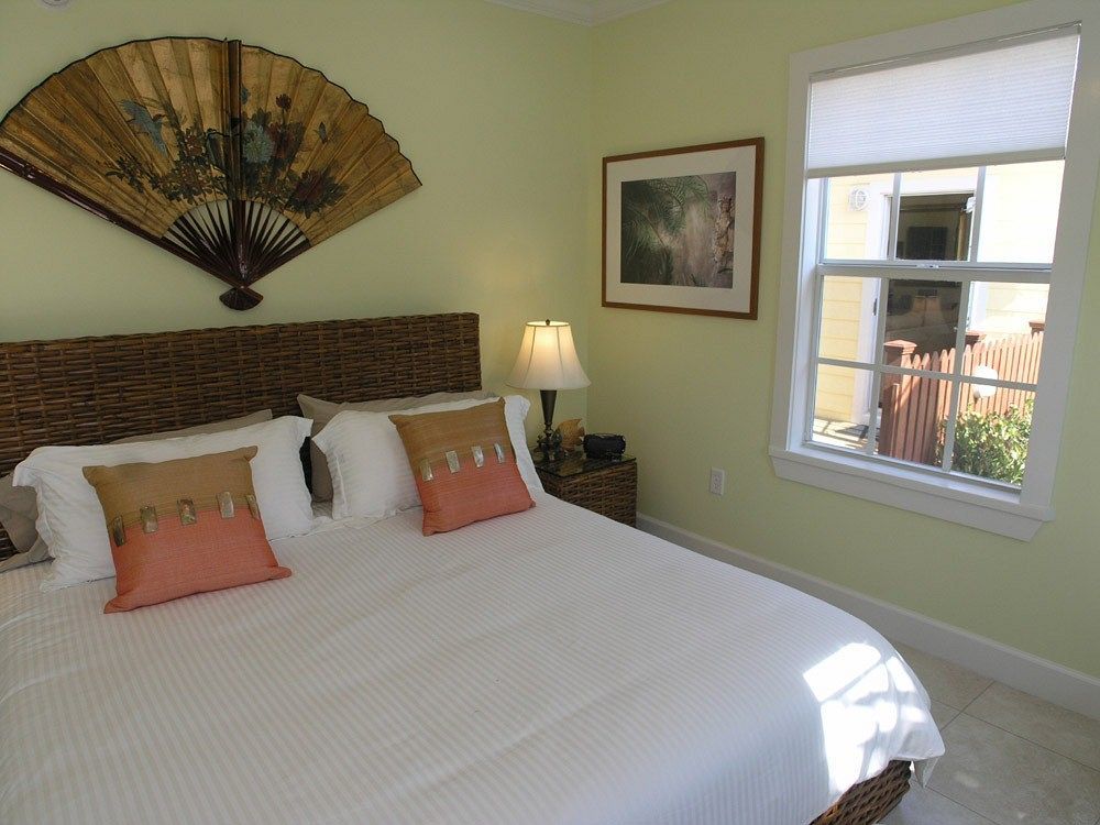 Travelers Palm Inn Ки-Уэст Экстерьер фото