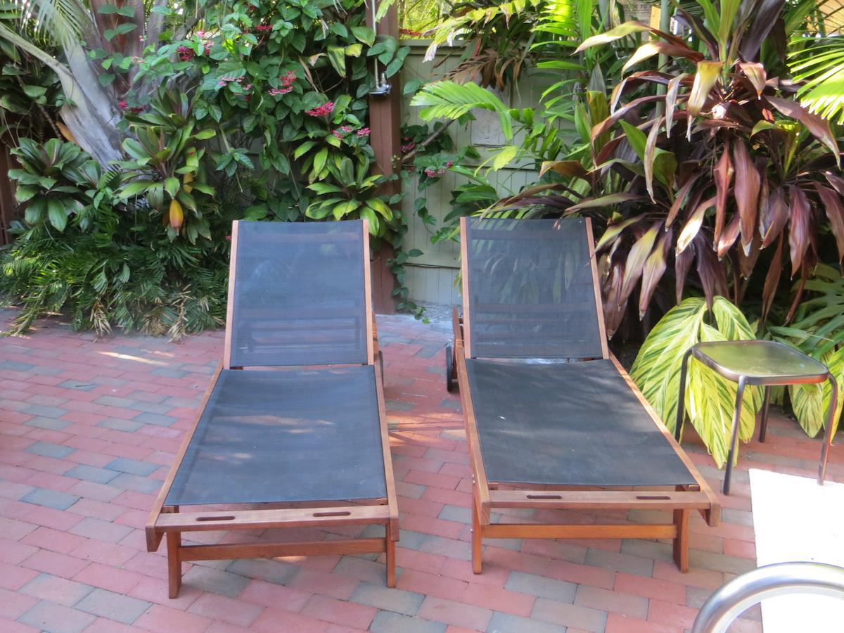 Travelers Palm Inn Ки-Уэст Экстерьер фото