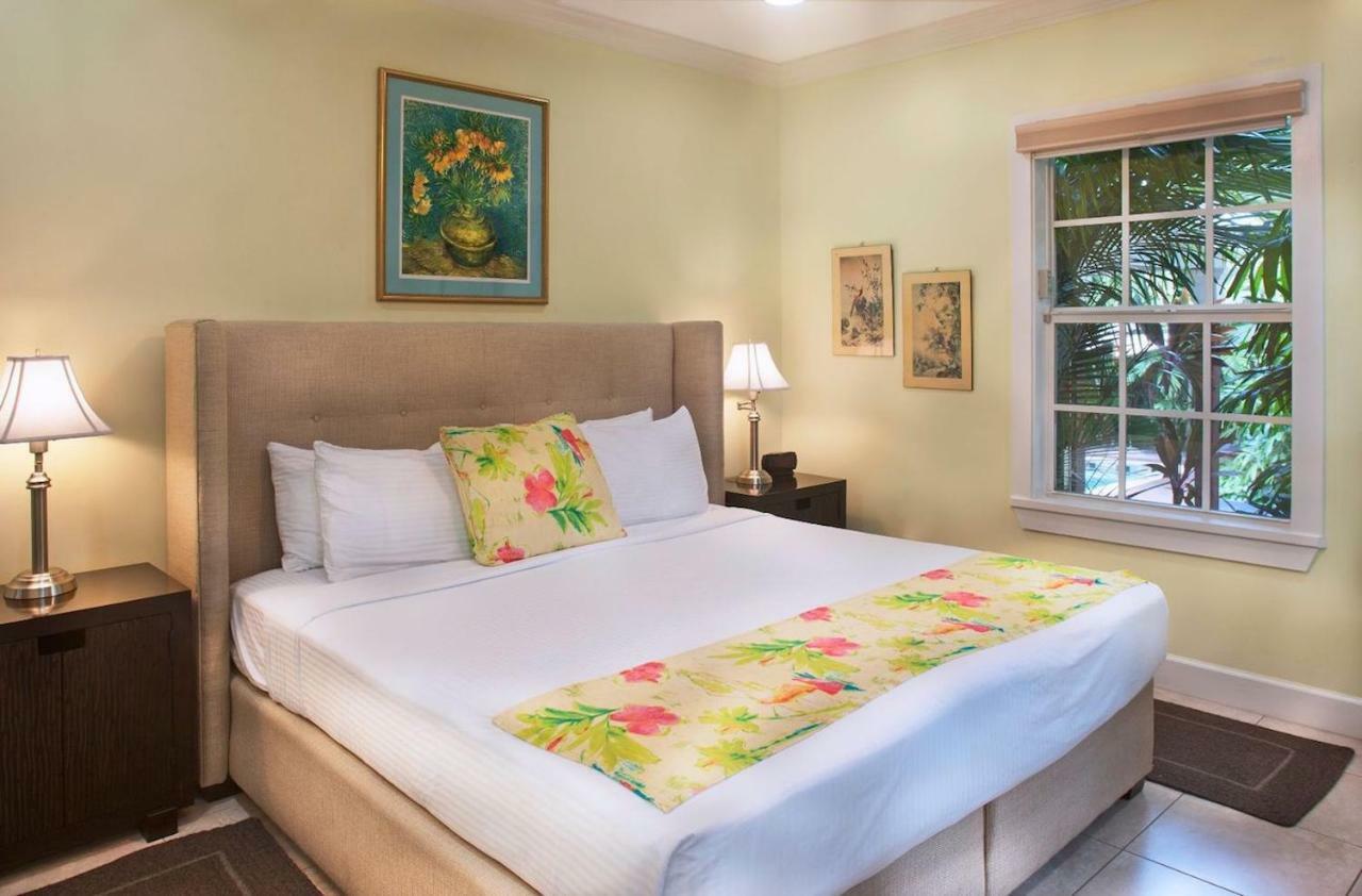 Travelers Palm Inn Ки-Уэст Экстерьер фото